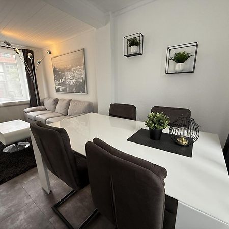 Fachwerkhaus Mit 2 Getrennten Schlafzimmern, Wohnzimmer Und Kueche Bückeburg エクステリア 写真