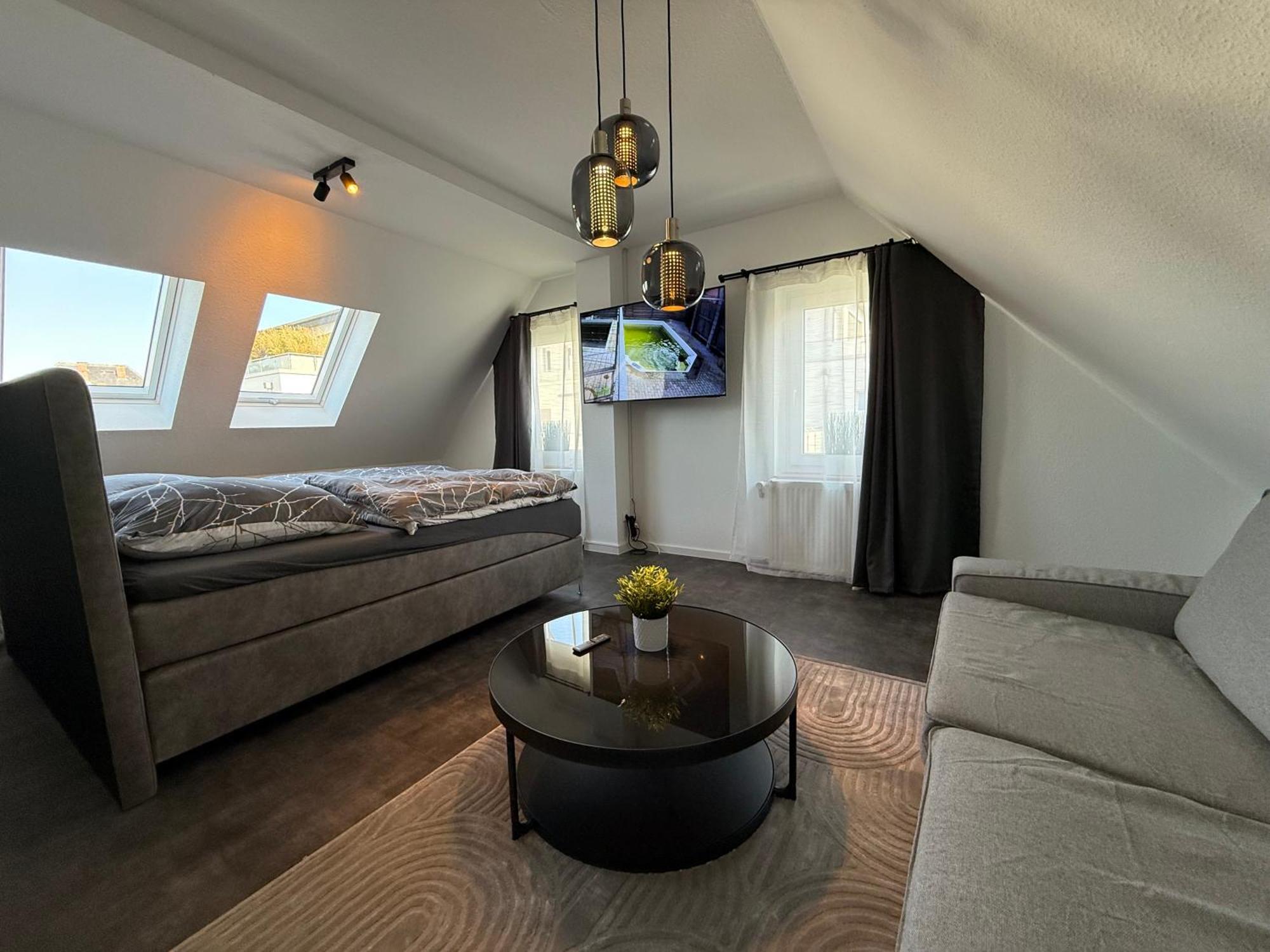 Fachwerkhaus Mit 2 Getrennten Schlafzimmern, Wohnzimmer Und Kueche Bückeburg エクステリア 写真